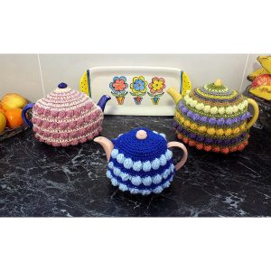 Cluster and Cream Tea Cosy